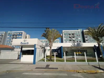 Apartamento com 2 Quartos para alugar, 48m² no Praia João Rosa, Biguaçu