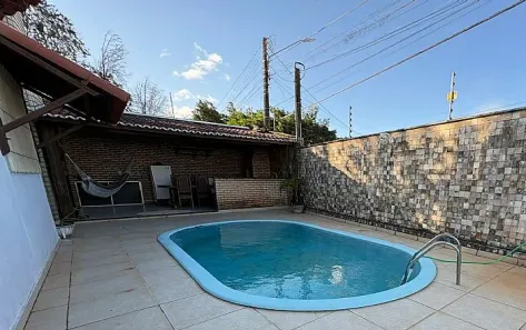 Casa com 3 Quartos à venda, 300m² no Candelária, Natal