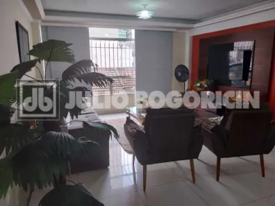 Apartamento com 3 Quartos à venda, 220m² no Icaraí, Niterói