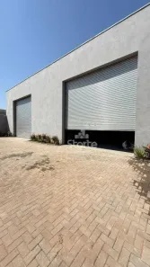Galpão/Depósito/Armazém à venda, 295m² no Jardim Holanda, Uberlândia