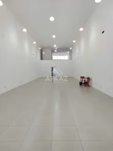 Prédio Comercial para alugar, 349m² no Centro, Atibaia