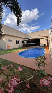 Casa com 4 Quartos à venda, 250m² no Jardim Mariliza, Goiânia
