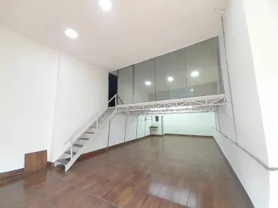 Ponto Comercial para alugar, 82m² no Centro, Santo André