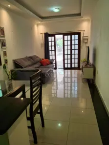 Sobrado com 4 Quartos à venda, 214m² no Vila Santa Terezinha, Várzea Paulista