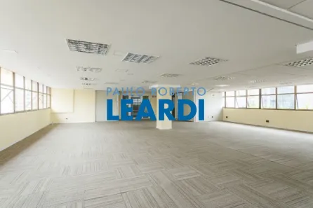Sala Comercial à venda, 266m² no Vila Olímpia, São Paulo
