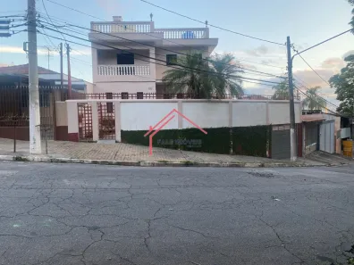 Sobrado com 4 Quartos à venda, 261m² no Parque São Domingos, São Paulo