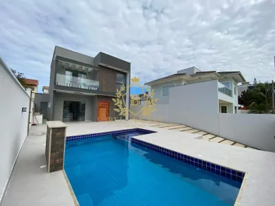 Casa de Condomínio com 3 Quartos à venda, 130m² no Ogiva, Cabo Frio