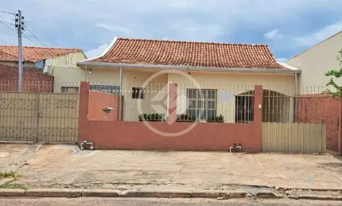 Casa com 3 Quartos à venda, 223m² no Areão, Cuiabá