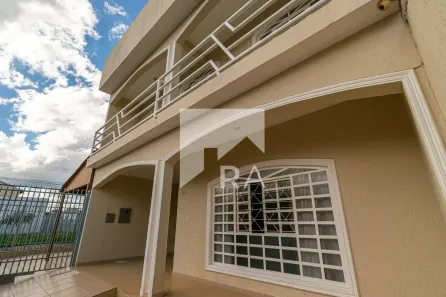 Casa com 4 Quartos à venda, 270m² no Guará II, Brasília