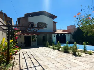Casa com 5 Quartos à venda, 300m² no Cambeba, Fortaleza