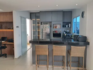 Casa de Condomínio com 3 Quartos à venda, 81m² no Bosque dos Buritis, Uberlândia