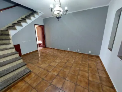 Sobrado com 3 Quartos à venda, 341m² no Vila Nogueira, Diadema