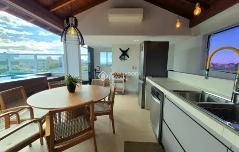 Casa com 3 Quartos à venda, 232m² no Abraão, Florianópolis
