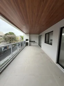 Apartamento com 3 Quartos para alugar, 110m² no Recreio dos Bandeirantes, Rio de Janeiro