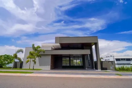Casa com 4 Quartos à venda, 320m² no Parque Cidade, Goiânia