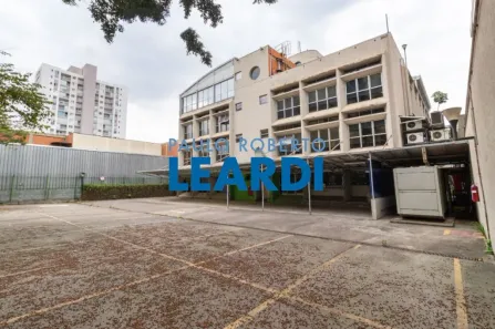 Imóvel Comercial à venda, 2505m² no Parque Industrial Tomas Edson, São Paulo