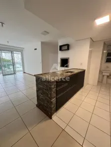 Apartamento com 2 Quartos à venda, 75m² no Barreiros, São José