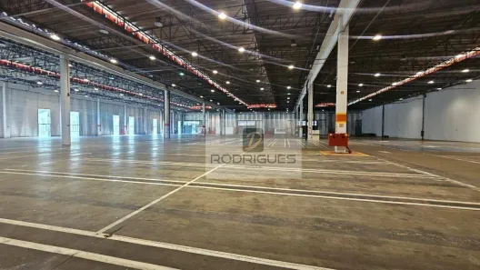Galpão/Depósito/Armazém para alugar, 4200m² no Demarchi, São Bernardo do Campo