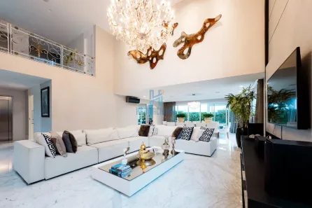 Casa com 5 Quartos à venda, 535m² no Pium (Distrito Litoral), Parnamirim