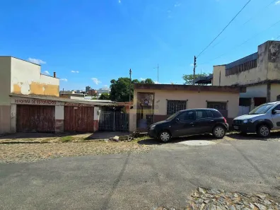 Lote/Terreno à venda, 376m² no Centro, Divinópolis