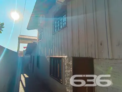 Sobrado com 8 Quartos à venda, 200m² no Itaum, Joinville