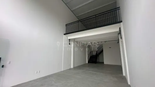 Sala Comercial para alugar, 115m² no Anita Garibaldi, Joinville