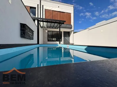 Sobrado com 3 Quartos à venda, 158m² no São Francisco de Assis, Camboriú