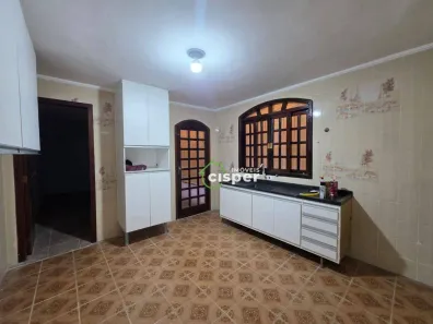 Casa com 2 Quartos para alugar, 130m² no Parque Císper, São Paulo