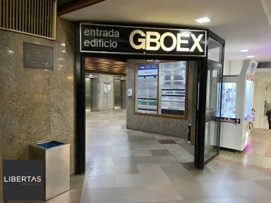 Sala Comercial à venda, 268m² no Centro Histórico, Porto Alegre