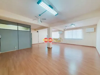 Sala Comercial para alugar, 90m² no Centro, Itatiba