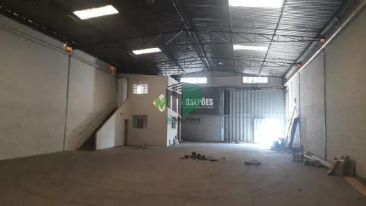 Galpão/Depósito/Armazém para alugar, 350m² no Campina Verde, Contagem