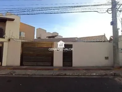 Casa com 2 Quartos à venda, 122m² no Vila Margarida, Campo Grande