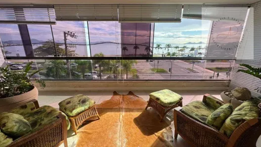Apartamento com 4 Quartos à venda, 290m² no Centro, Florianópolis