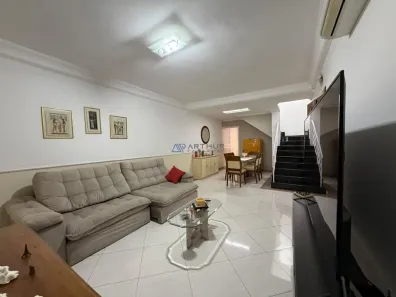 Sobrado com 4 Quartos à venda, 159m² no Guilhermina, Praia Grande
