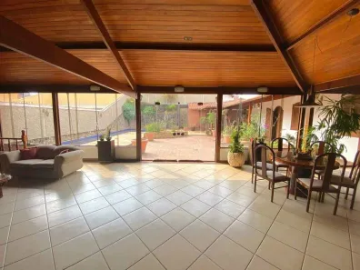 Casa com 5 Quartos à venda, 650m² no Santa Lúcia, Belo Horizonte