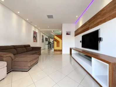 Sobrado com 3 Quartos à venda, 280m² no Vila Irmãos Arnoni, São Paulo