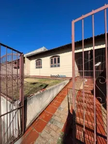 Casa com 3 Quartos à venda, 245m² no Carnascialli, Londrina
