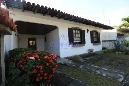 Casa com 2 Quartos à venda, 211m² no Campo Grande, Rio de Janeiro