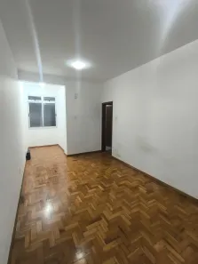 Apartamento com 2 Quartos à venda, 75m² no Centro, Belo Horizonte
