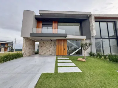 Casa de Condomínio com 5 Quartos à venda, 225m² no XANGRI-LÁ, Xangri-lá