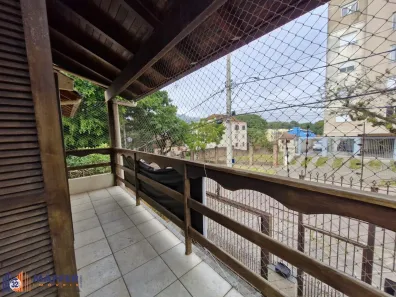 Casa com 3 Quartos à venda, 180m² no Teresópolis, Porto Alegre