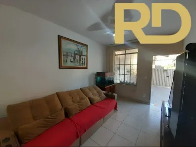 Casa com 4 Quartos à venda, 141m² no Esplanada, Belo Horizonte