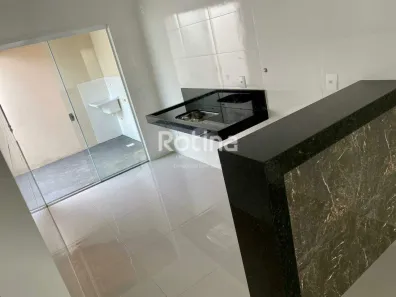 Casa com 2 Quartos à venda, 55m² no Shopping Park, Uberlândia