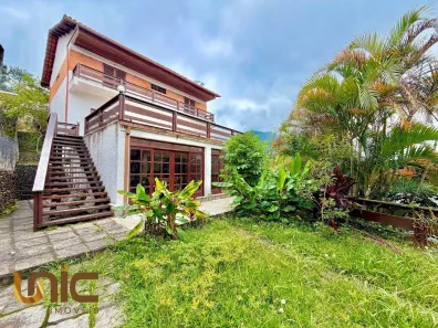 Casa de Condomínio com 5 Quartos à venda, 329m² no Carlos Guinle, Teresópolis