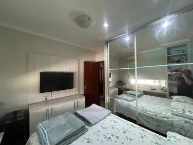 Casa de Condomínio com 3 Quartos à venda, 200m² no Campo Grande, Rio de Janeiro