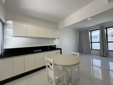 Apartamento com 1 Quarto para alugar, 43m² no Centro, Florianópolis