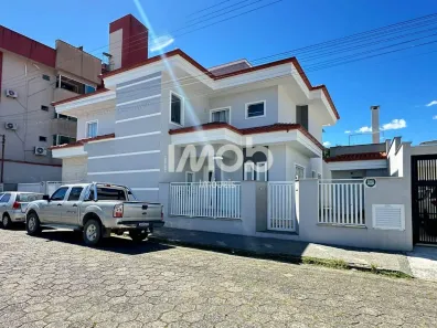 Casa com 3 Quartos à venda, 283m² no Ilha da Figueira, Jaraguá do Sul