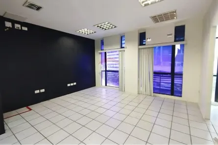 Sala Comercial à venda, 30m² no Ilha do Leite, Recife