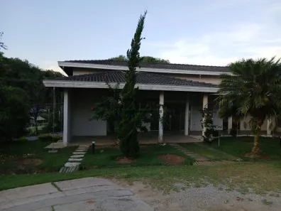 Casa de Condomínio com 3 Quartos à venda, 317m² no Centro, Jambeiro