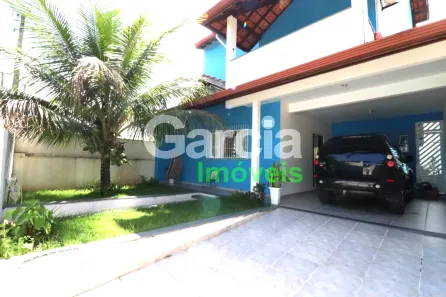 Casa com 4 Quartos à venda, 195m² no Centro, Peruíbe